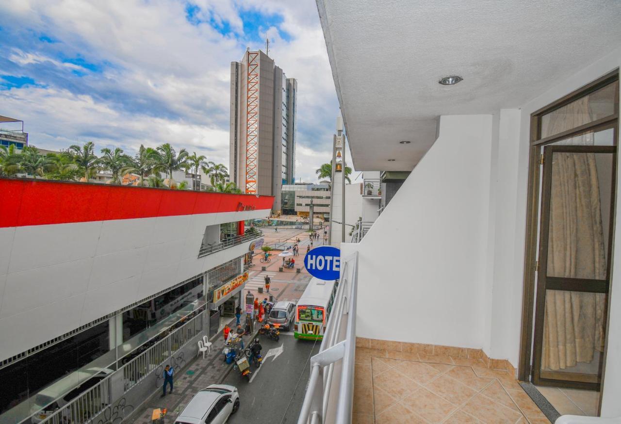 Hotel Toledo Plaza أرمينيا المظهر الخارجي الصورة