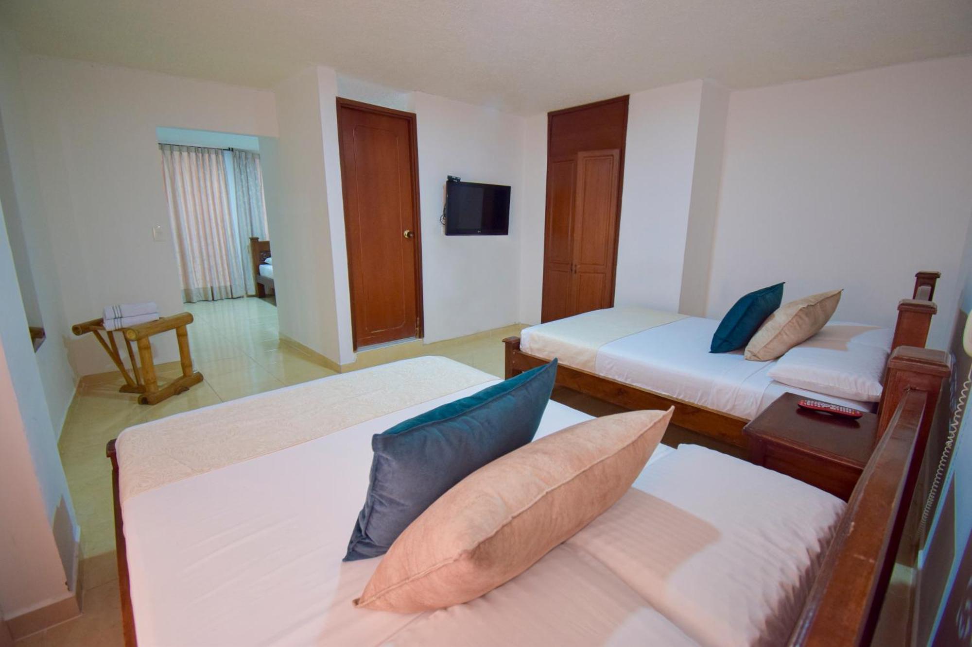 Hotel Toledo Plaza أرمينيا المظهر الخارجي الصورة