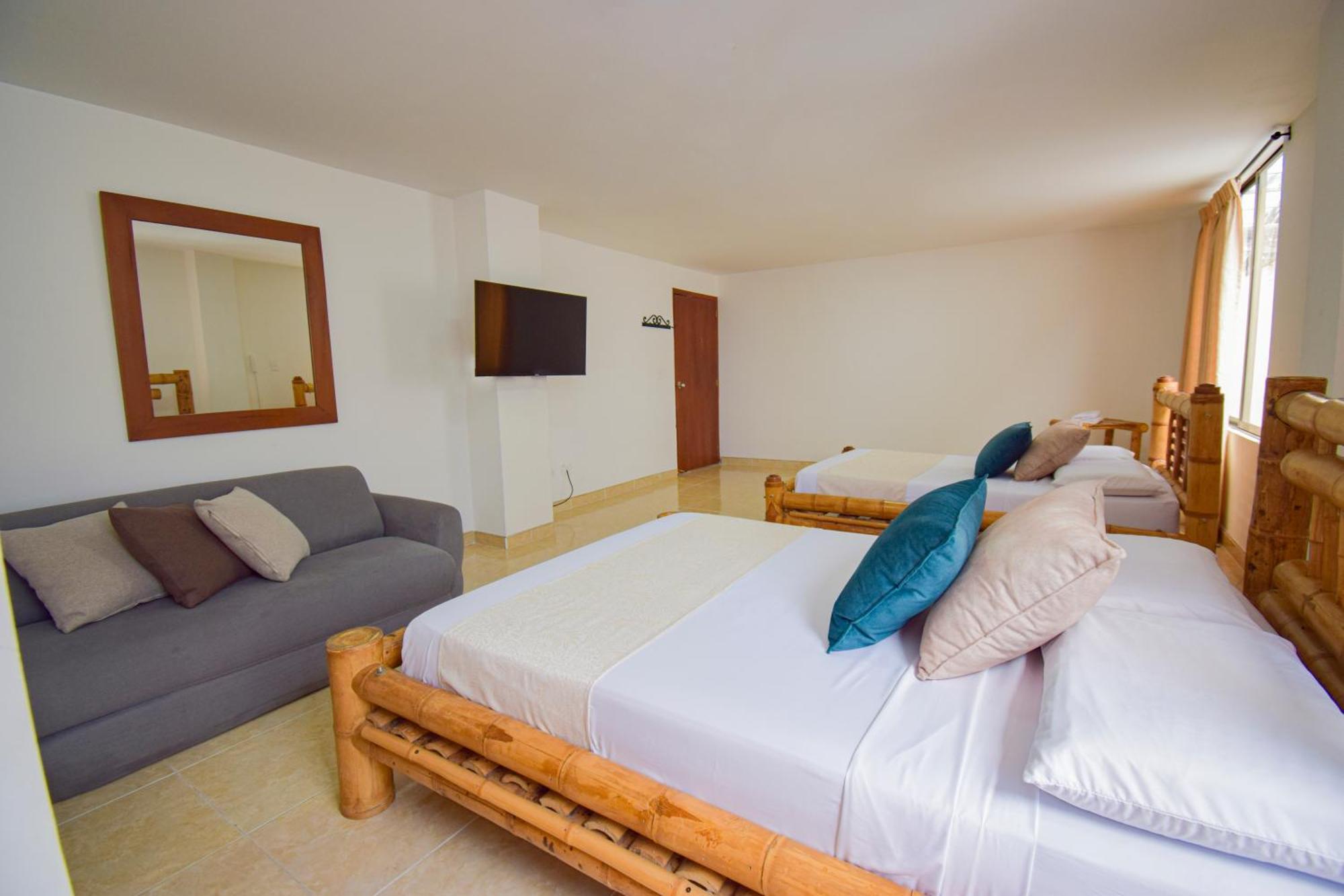 Hotel Toledo Plaza أرمينيا المظهر الخارجي الصورة
