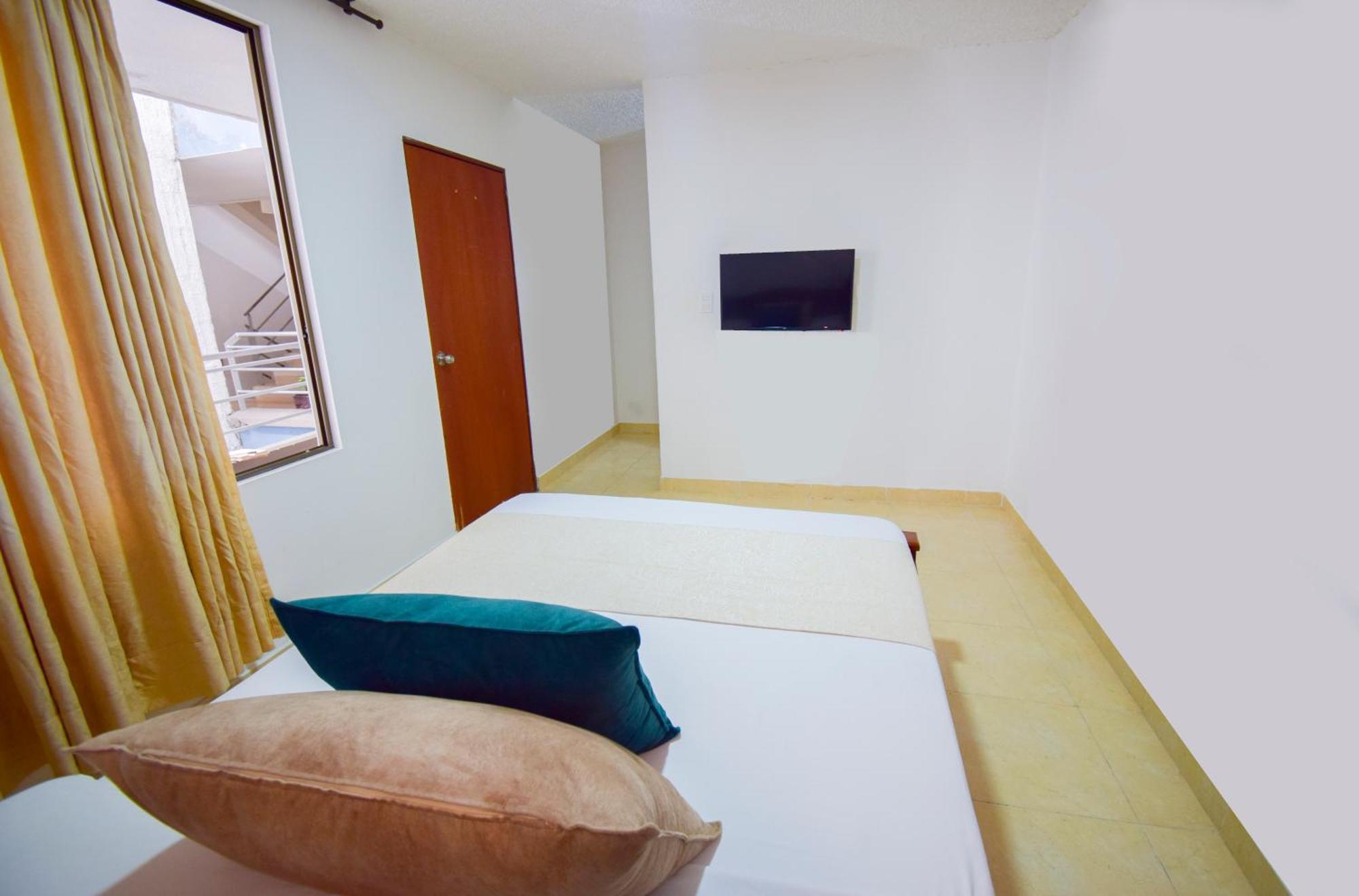 Hotel Toledo Plaza أرمينيا المظهر الخارجي الصورة