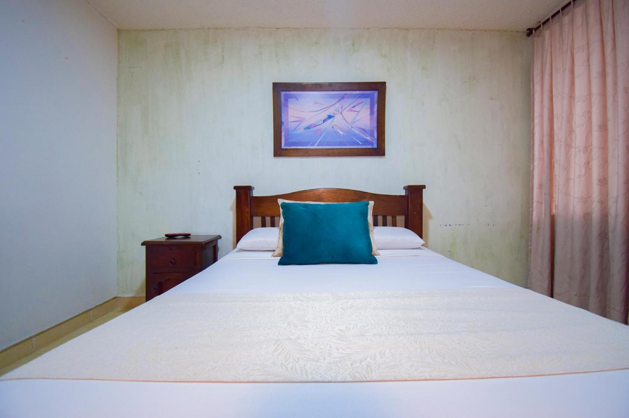 Hotel Toledo Plaza أرمينيا المظهر الخارجي الصورة