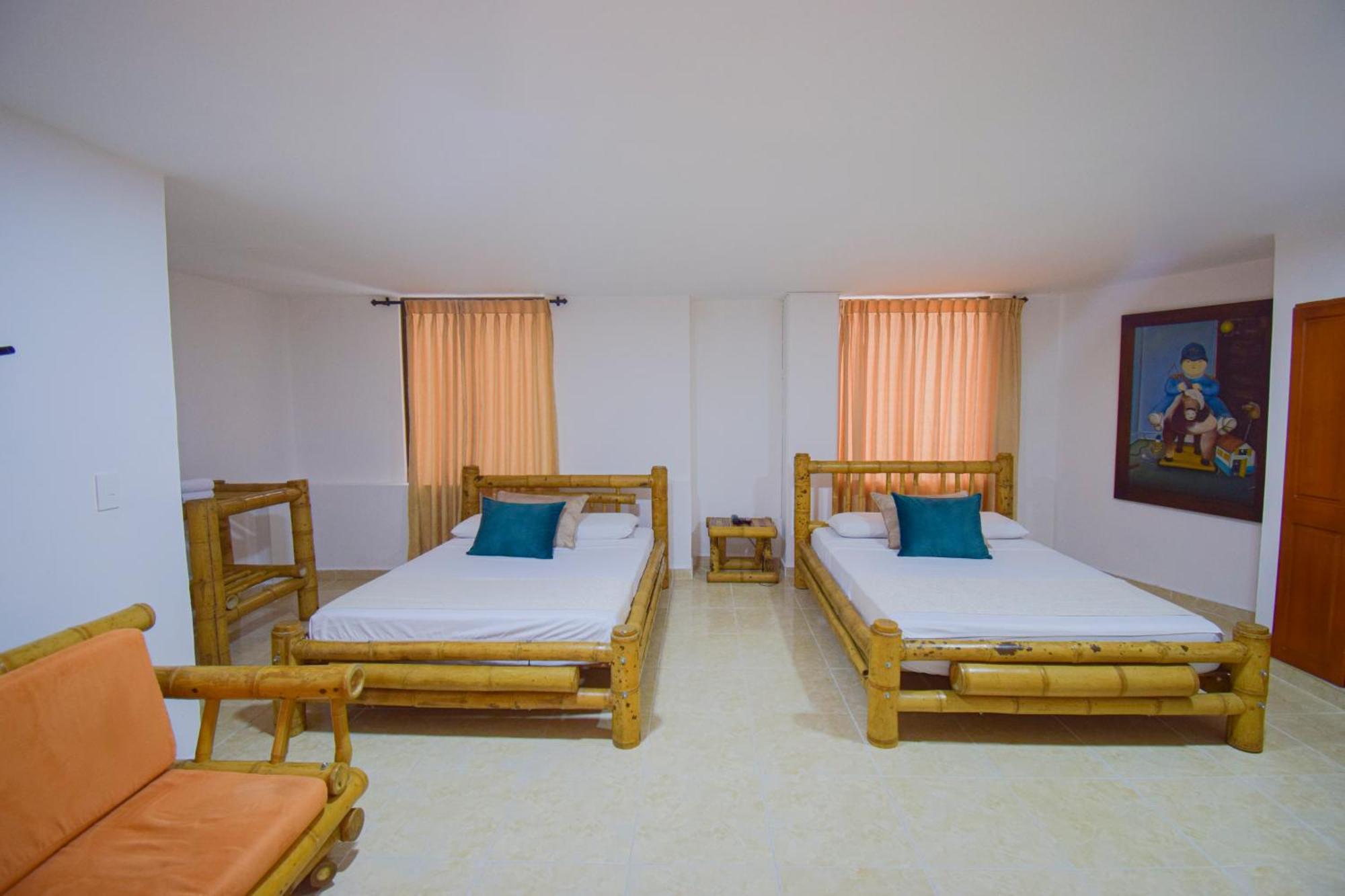 Hotel Toledo Plaza أرمينيا المظهر الخارجي الصورة