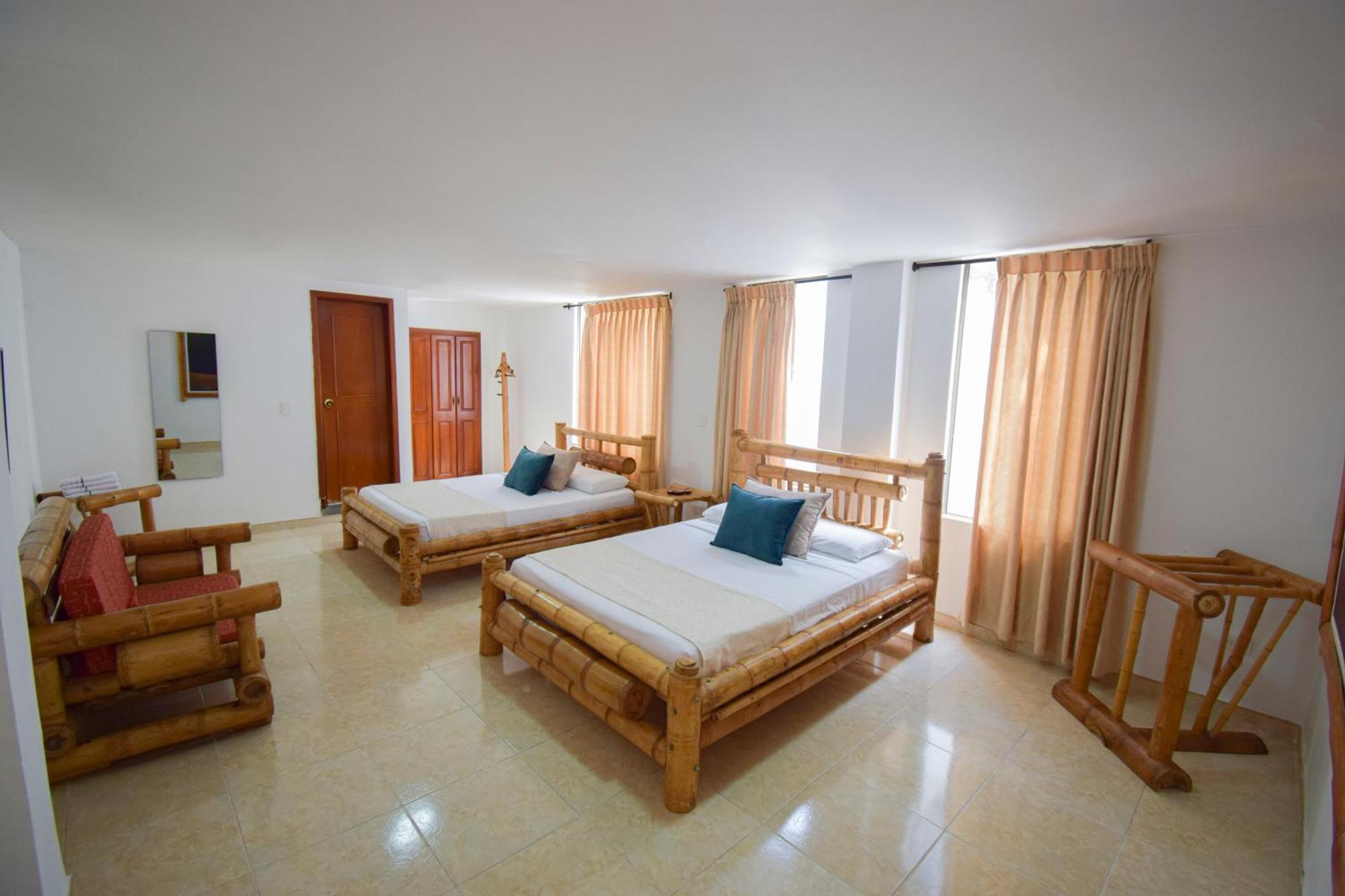 Hotel Toledo Plaza أرمينيا المظهر الخارجي الصورة