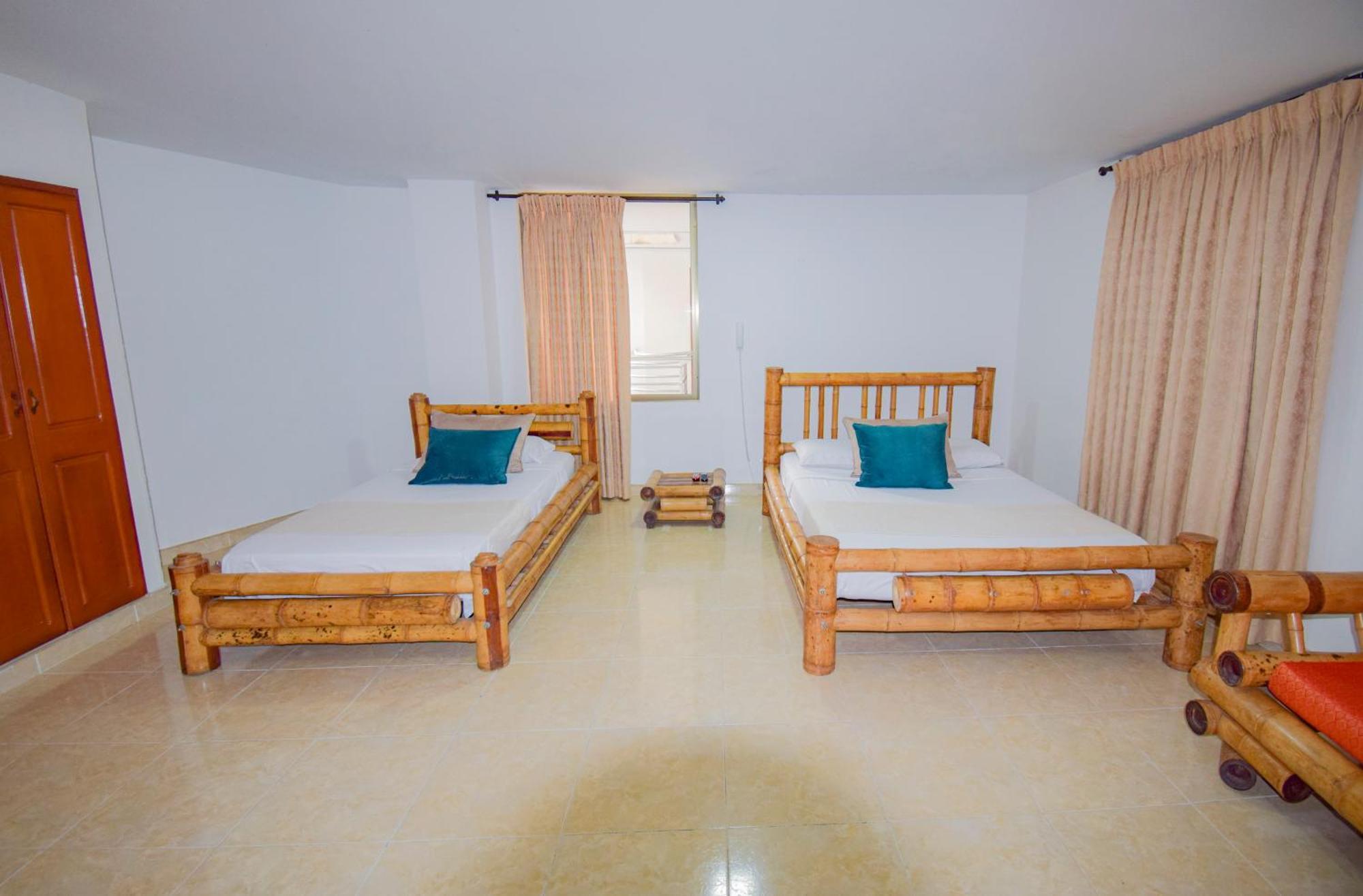 Hotel Toledo Plaza أرمينيا المظهر الخارجي الصورة